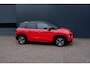 Citroën C3 Aircross 1.2 PureTech S&S Shine Afgeleverd met 4 nieuwe banden.
