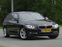 BMW 3-Serie Touring 320i High Executive NAP/HEAD-UP/LEER/NAV