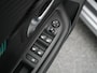 Peugeot e-208 EV Allure 50 kWh 136 PK | Navigatie | Climate Control | Achteruitrijcamera | DAB+ | Stoelverwarming | 16" |