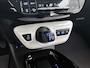 Toyota Prius 1.8 Plug-in Dynamic | BTW Voertuig | Stoelverwarming | Navigatie | Cruise control adaptive | Climate Control | DAB | Achteruitrijcamera | Draadloze telefoonlader |