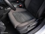Volkswagen Golf 1.5 TSI R line DSG Trekhaak ACC