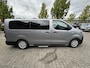 Toyota ProAce Electric LONG EXTRA RANGE DYNAMIC 75KWH 8-PERSOONS ROLSTOELAUTO VERLAAGD-INBOUW-OPRIJPLAAT 2x SCHUIFDEUR