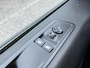 Toyota ProAce Electric LONG EXTRA RANGE DYNAMIC 75KWH 8-PERSOONS ROLSTOELAUTO VERLAAGD-INBOUW-OPRIJPLAAT 2x SCHUIFDEUR
