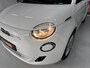 Fiat 500e RED / Camera / Apple Carplay / All-season banden / 12252 km.
