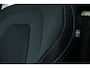 Volvo V60 T8 Plug-in hybrid AWD Ultra Dark | Panoramadak | Trekhaak | 360 graden camera | Head-up display | Verwarmbare voorstoelen, achterbank en stuurwiel | Premium audio by Harman Kardon