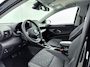 Toyota Yaris 1.5 Hybrid 115 Dynamic | Dodehoek detectie | Parkeersensoren voor/achter | Stoel-/stuurverwarming | Apple Carplay / Android Auto | Adaptive Cruise | Keyless | 16 inch