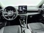 Toyota Yaris 1.5 Hybrid 115 Dynamic | Dodehoek detectie | Parkeersensoren voor/achter | Stoel-/stuurverwarming | Apple Carplay / Android Auto | Adaptive Cruise | Keyless | 16 inch