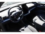 Volvo EX30 P5 Long Range Plus Black Edition Europa 69 kWh | Blind Spot | Apple CarPlay/Andoid Auto | Achteruitrij Camera | Keyless-Entry | Digital Key | Elektrisch Verstelbare Voorstoelen | Verwarmbaar Stuurwiel | Verwarmbare Voorstoelen | Adaptieve Cruise Controle | Harman Kardon