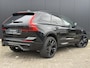Volvo XC60 2.0 T6 Plug-in hybrid AWD Ultra Black Edition / Luchtvering/ Head up display/ 360 camera /Panorama dak / Trekhaak/ Harman & Kardon / Stoelverwarming /