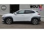 Hyundai Kona 1.6 GDI HEV Trekhaak | Navigatie | Keyless | Rijklaarprijs incl beurt/Bovag garantie