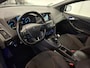Ford Focus Wagon 1.5 ST-Line Trekhaak Xenon 100% Dealer onderhouden Mooi!