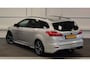 Ford Focus Wagon 1.5 ST-Line Trekhaak Xenon 100% Dealer onderhouden Mooi!