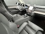 Volvo XC90 2.0 T8 Plug-in hybrid AWD Ultra Dark Luchtvering / Bowers & Wilkins audio / Trekhaak / Head-up display / Stoelventilatie en massage / 360 camera