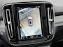 Volvo XC40 Recharge P8 AWD R-Design | Trekhaak | Two-Tone | Panoramadak | Harman Kardon Audio | 360 Graden Camera | Parkeersensoren | Keyless Entry | Elektrische Achterklep | Cruise Control Adaptief | BLIS | Google Navigatie | Apple Carplay | Android Auto