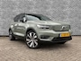 Volvo XC40 Recharge P8 AWD R-Design | Trekhaak | Two-Tone | Panoramadak | Harman Kardon Audio | 360 Graden Camera | Parkeersensoren | Keyless Entry | Elektrische Achterklep | Cruise Control Adaptief | BLIS | Google Navigatie | Apple Carplay | Android Auto