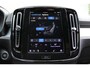 Volvo XC40 2.0 B4 Plus Dark | Trekhaak Semi-Elektrisch Inklapbaar | Elektrisch Verstelbare Stoelen Met Geheugen | Adaptieve Cruise Control | Pilot Assist | Google | Keyless | BLIS | Harman/Kardon | Stuurverwarming | Stoelverwarming | Parkeersensoren Voor & Achter incl. Achteruitrijcamera | 18-Inch Lichtmetalen Velgen |
