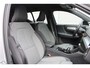Volvo XC40 2.0 B4 Plus Dark | Trekhaak Semi-Elektrisch Inklapbaar | Elektrisch Verstelbare Stoelen Met Geheugen | Adaptieve Cruise Control | Pilot Assist | Google | Keyless | BLIS | Harman/Kardon | Stuurverwarming | Stoelverwarming | Parkeersensoren Voor & Achter incl. Achteruitrijcamera | 18-Inch Lichtmetalen Velgen |