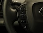 Toyota BZ4X Dynamic 71 kWh - SOH 100% !!!- ORIGINEEL NEDERLANDSE AUTO - VASTE TREKHAAK - TREKGEWICHT 750 KG - PARKEERSENSOREN VOOR/ ACHTER - 3 FASE - DRAADLOZE TELEFOONLADER - ELEKTRISCHE ACHTERKLEP - STUUR EN STOELVERWARMING - ELEKTRISCH VERSTELBARE BESTUURDERSSTOEL