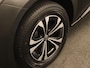 Toyota BZ4X Dynamic 71 kWh - SOH 100% !!!- ORIGINEEL NEDERLANDSE AUTO - VASTE TREKHAAK - TREKGEWICHT 750 KG - PARKEERSENSOREN VOOR/ ACHTER - 3 FASE - DRAADLOZE TELEFOONLADER - ELEKTRISCHE ACHTERKLEP - STUUR EN STOELVERWARMING - ELEKTRISCH VERSTELBARE BESTUURDERSSTOEL