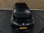 Toyota BZ4X Dynamic 71 kWh - SOH 100% !!!- ORIGINEEL NEDERLANDSE AUTO - VASTE TREKHAAK - TREKGEWICHT 750 KG - PARKEERSENSOREN VOOR/ ACHTER - 3 FASE - DRAADLOZE TELEFOONLADER - ELEKTRISCHE ACHTERKLEP - STUUR EN STOELVERWARMING - ELEKTRISCH VERSTELBARE BESTUURDERSSTOEL