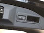 Toyota BZ4X Dynamic 71 kWh - SOH 100% !!!- ORIGINEEL NEDERLANDSE AUTO - VASTE TREKHAAK - TREKGEWICHT 750 KG - PARKEERSENSOREN VOOR/ ACHTER - 3 FASE - DRAADLOZE TELEFOONLADER - ELEKTRISCHE ACHTERKLEP - STUUR EN STOELVERWARMING - ELEKTRISCH VERSTELBARE BESTUURDERSSTOEL