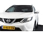 Nissan Qashqai 1.2 116 PK N-Connecta | Panodak | Afn. Trekhaak | Cruise | 360 camera | PDC | NAV | Auto.Airco | LM 18" | All Seasons |