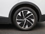 Volkswagen ID.4 Pro 77 kWh 204 PK| GERESERVEERD | Dealeronderhouden | Navigatie | Stoelverwarming | Stuurwielverwarming | Achteruitrijcamera | Parkeersensoren | Keyless Access