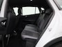 Volkswagen ID.4 Pro 77 kWh 204 PK| GERESERVEERD | Dealeronderhouden | Navigatie | Stoelverwarming | Stuurwielverwarming | Achteruitrijcamera | Parkeersensoren | Keyless Access