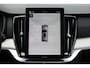 Volvo XC90 T8 Plug-in hybrid Ultra Dark Executive Edition | Bowers & Wilkins | Panoramadak | Luchtvering | Massagestoelen | Head-Up Display | Extra getint glas | 360 graden camera | Geventileerde voorstoelen | 22 inch. lichtmetalen velgen | Stoel-/ stuurwielverwarming | Verwarmde achterbank | Pilot assist