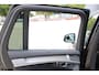 Volvo XC90 T8 Plug-in hybrid Ultra Dark Executive Edition | Bowers & Wilkins | Panoramadak | Luchtvering | Massagestoelen | Head-Up Display | Extra getint glas | 360 graden camera | Geventileerde voorstoelen | 22 inch. lichtmetalen velgen | Stoel-/ stuurwielverwarming | Verwarmde achterbank | Pilot assist