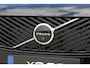 Volvo XC90 T8 Plug-in hybrid Ultra Dark Executive Edition | Bowers & Wilkins | Panoramadak | Luchtvering | Massagestoelen | Head-Up Display | Extra getint glas | 360 graden camera | Geventileerde voorstoelen | 22 inch. lichtmetalen velgen | Stoel-/ stuurwielverwarming | Verwarmde achterbank | Pilot assist