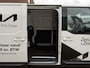 Kia PV5 L2H1 Plus 51.5 kWh | incl. berkentriplex laadvloer | All-season banden | 297 km WLTP-actieradius | Snelladen van 10% tot 80% in 30 minuten | Stoel- en stuurverwarming | Achteruitrijcamera | Draadloos Apple/Android Carplay | Parkeersensoren voor- en achter | Navi