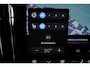 Volvo V60 T8 Plug-in hybrid AWD Plus Dark | 360° Parkeercamera | Semi-Electrische Wegklapbare Trekhaak | Stoelverwarming | Stuurwielverwarming | Google infotainment | Parkeersensoren voor + achter | Lederen bekleding