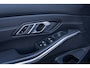 BMW 3-Serie 320i Executive Edition | Leder | Apple Carplay/Android Auto | LED | Parkeersensoren | Stoelverwarming | Sportstoelen | Keyless | Cruise control | Airco (automatisch) | Apple Carplay/Android Auto|telefoonintegratie premium | Cruise control