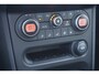 Nissan Qashqai 2.0 Tekna Airco / Navi / Cruise / Camera / Pano / Stoelverw. / Trekhaak / Lm velgen / NAP