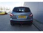 Nissan Qashqai 2.0 Tekna Airco / Navi / Cruise / Camera / Pano / Stoelverw. / Trekhaak / Lm velgen / NAP