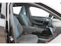 Volvo EX30 Single Motor Extended Range Ultra 69 kWh Semi elektrisch wegklapbare trekhaak / Verwarmbare voorstoelen / Panoramisch glazen dak / Google Infotainment