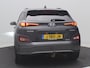 Hyundai Kona Electric EV Premium 64 kWh / Navigatie/ Warmtepomp / 3-Fase / Lederen bekleding / SoH 99,4% / Trekhaak / Lederen bekleding / 481 km WLTP/