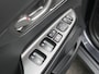 Hyundai Kona Electric EV Premium 64 kWh / Navigatie/ Warmtepomp / 3-Fase / Lederen bekleding / SoH 99,4% / Trekhaak / Lederen bekleding / 481 km WLTP/