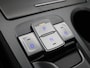 Hyundai Kona Electric EV Premium 64 kWh / Navigatie/ Warmtepomp / 3-Fase / Lederen bekleding / SoH 99,4% / Trekhaak / Lederen bekleding / 481 km WLTP/