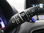 Hyundai Kona Electric EV Premium 64 kWh / Navigatie/ Warmtepomp / 3-Fase / Lederen bekleding / SoH 99,4% / Trekhaak / Lederen bekleding / 481 km WLTP/