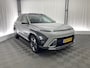 Hyundai Kona 1.6 GDI HEV Premium Sky | Pano dak | Leer | Apple carplay | Stoelverwarming en koeling | Adap cruise