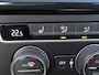 Volkswagen Golf 1.0 TSI 115pk Comfortline DSG Automaat / Navigatie / LM 18 inch / Parkeersensoren / Camera / APP Connect / Adaptive cruise