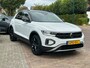 Volkswagen T-Roc 1.0 TSI 110PK Life Business + 18"/ Clima/ Cruise/ CarPlay/ Camera/ Full-LED/ CarPlay/ Park-Assist