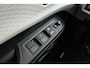 Suzuki Swift 1.2 Style Smart Hybrid 83pk | Automaat | Navigatie | Climate Control | Cruise Control Adaptief | Camera | Stoelverwarming | Draadloos Apple Carplay - Android Auto