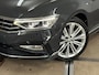 Volkswagen Passat Variant 2.0 TSI R-line Executive Business | VOL! | PANO | IQ.LIGHT | Dynaudio| Virtual | Leder | HuD | Trekhaak