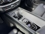 Volvo XC60 2.0 T6 Plug-in hybrid AWD Plus Dark | Pano | ACC | Leer
