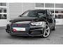 Audi A4 Avant 2.0 TFSI MHEV Sport S line black edition | Trekhaak | Sensoren voor + achter | | Alarm klasse 3 | Extra getint glas | LED achterlichten