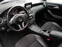 Mercedes-Benz A-klasse 200 Ambition AMG Line | Camera | Stoelverwarming