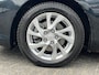 Toyota Auris Touring Sports 1.8 Hybrid Dynamic | Navigatie | Bluetooth | Parkeercamera | Keyless entry | Licht metalen velgen |
